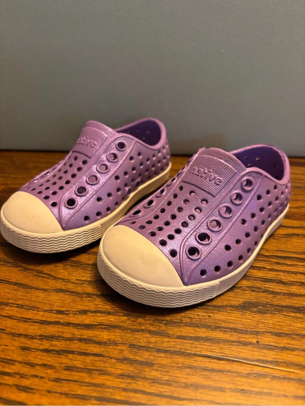 Native Kids Slip-On Water Shoes in Lavender with Cream Toe